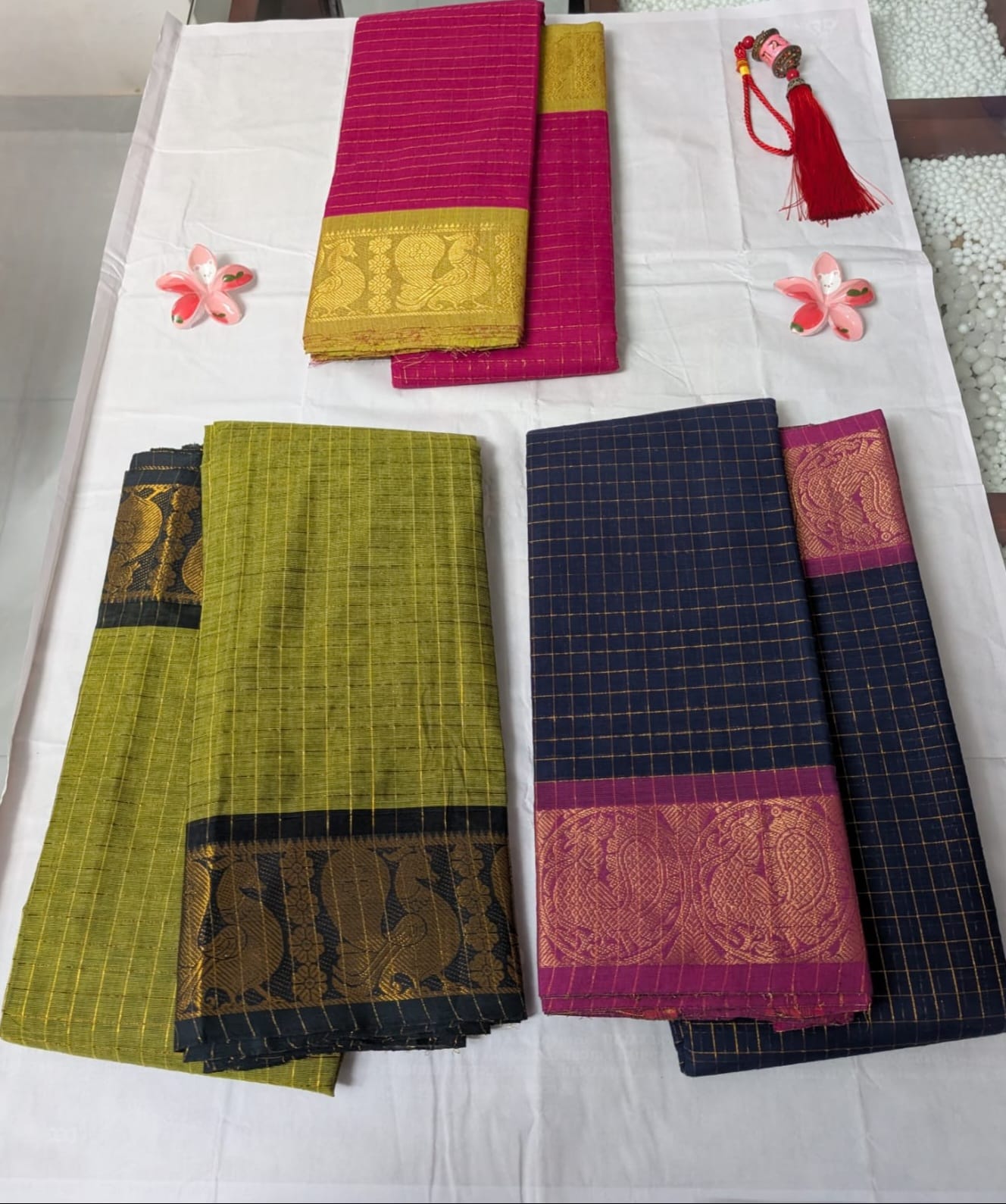 Cotton Saree Collections (Jari Check)