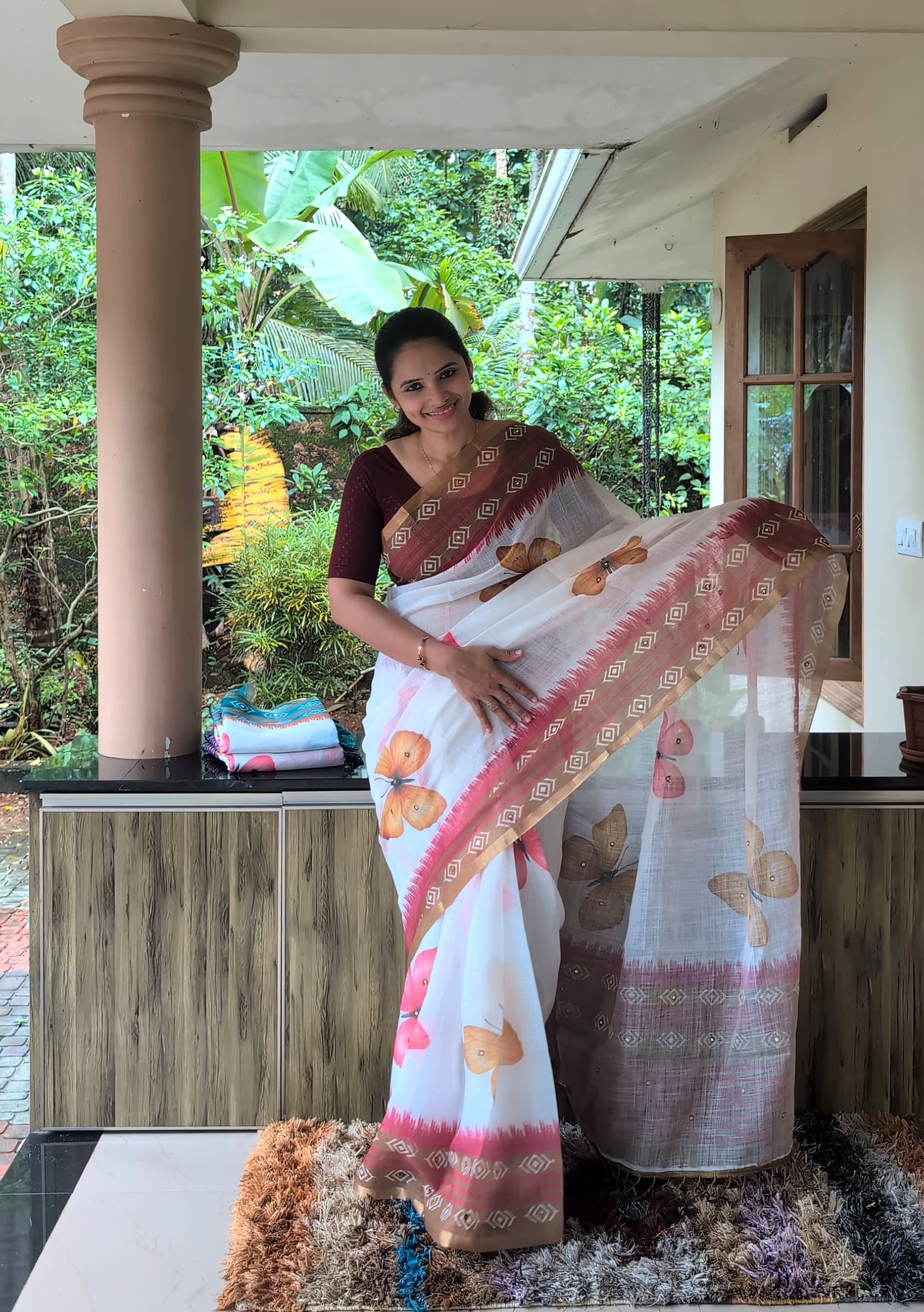 Semi Linen Saree
