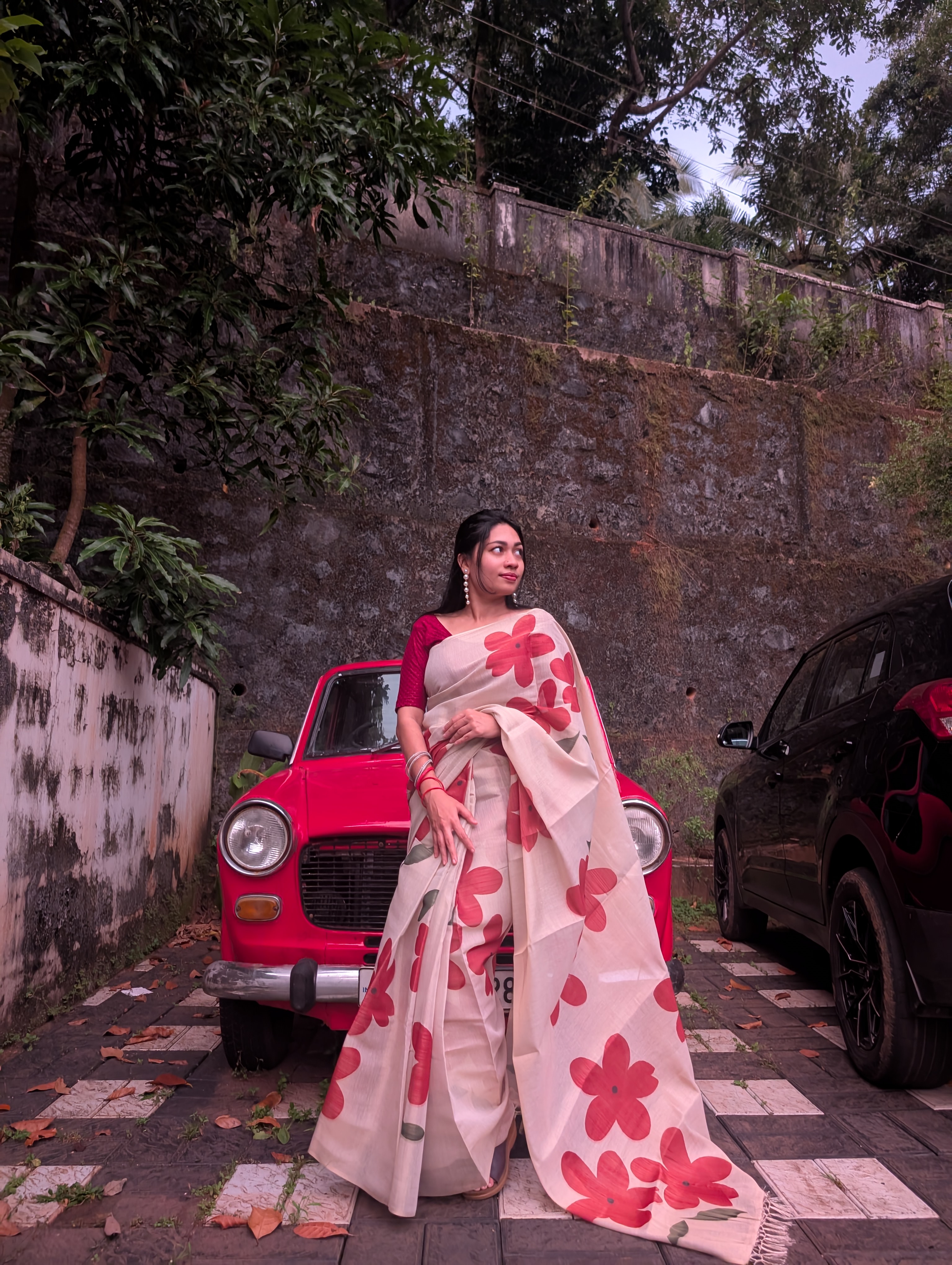 Tissue Silk Saree - Floral print